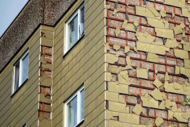 Fassadenverkleidung aus Asbestzement