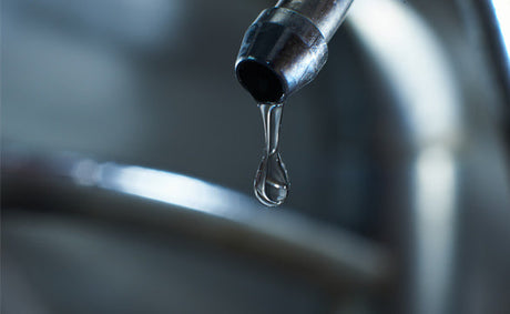 Milchiges Leitungswasser? Das sollten Sie wissen, wenn trübes Wasser aus dem Hahn fließt