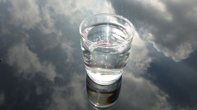 Chemikalien im Wasser – was bedeutet das für den Verbraucher?